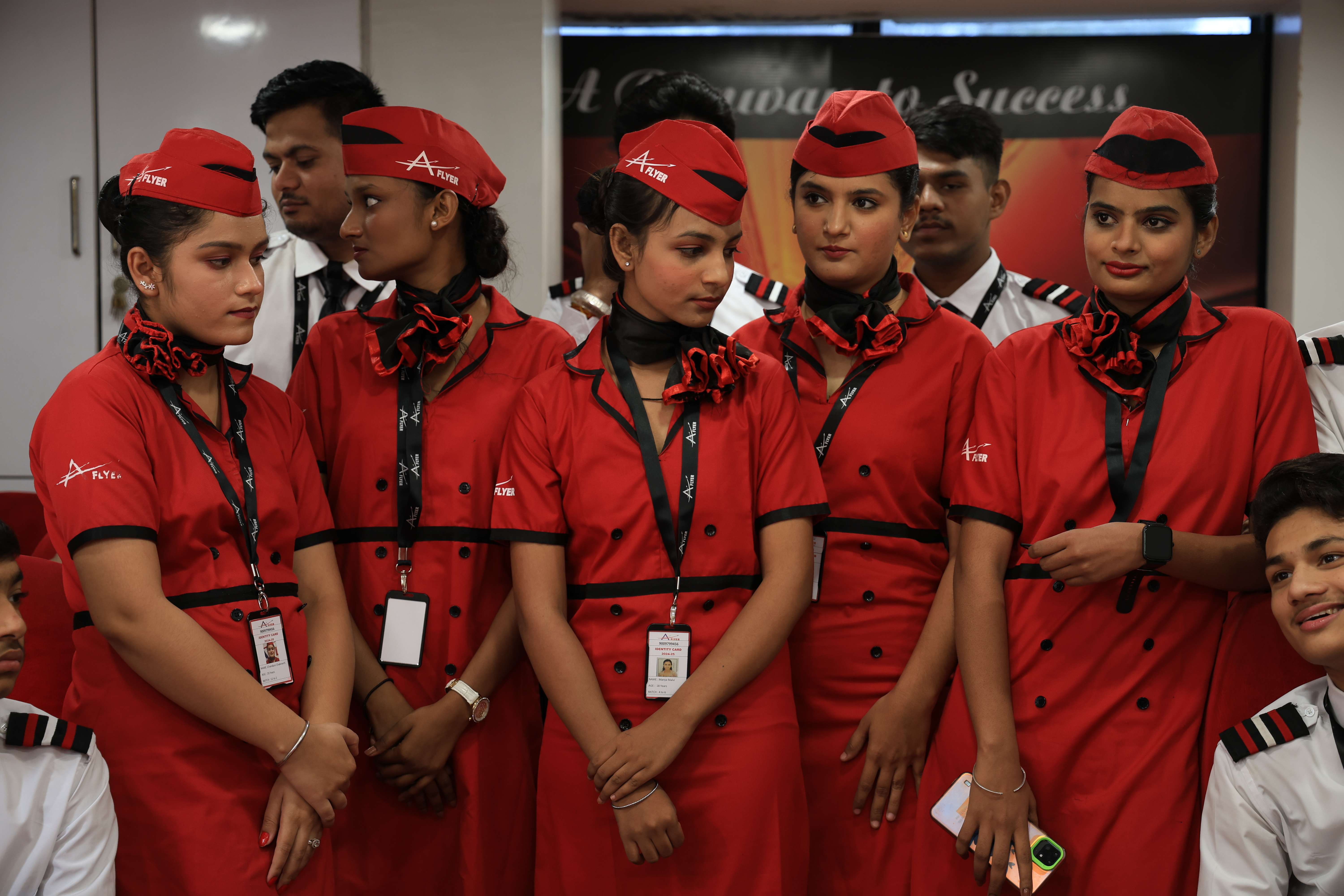 service-image